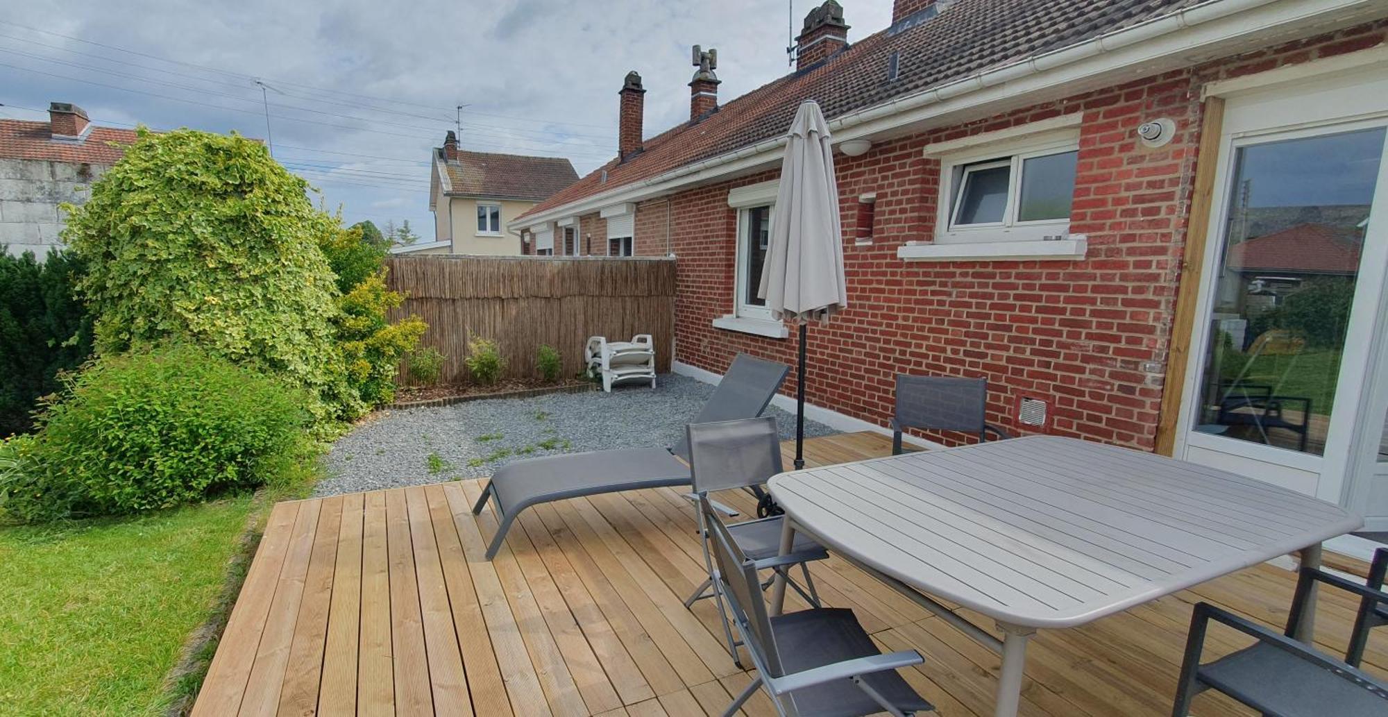 Maison Confortable, Terrasse Et Jardin A Amiens Exterior foto